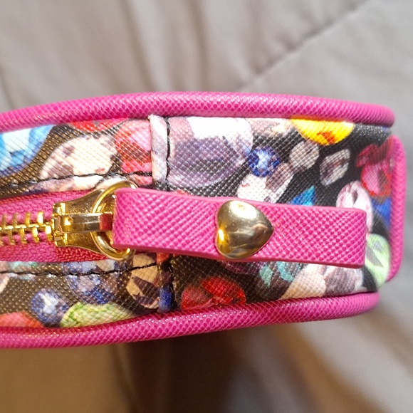 Like Dreams Cosmetic Bag - Picture 5 of 6